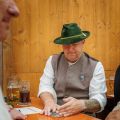 schafkopf-wiesnturnier-2025-schafkopfschule-armbrustschuetzenzelt-KDR65307.jpg