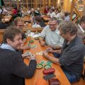 Spielerinnen-Spieler-27-Schafkopf Wiesn Turnier 2023 Armbrustschützenzelt.jpg
