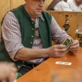 Spielerinnen-Spieler-15-Schafkopf Wiesn Turnier 2023 Armbrustschützenzelt.jpg